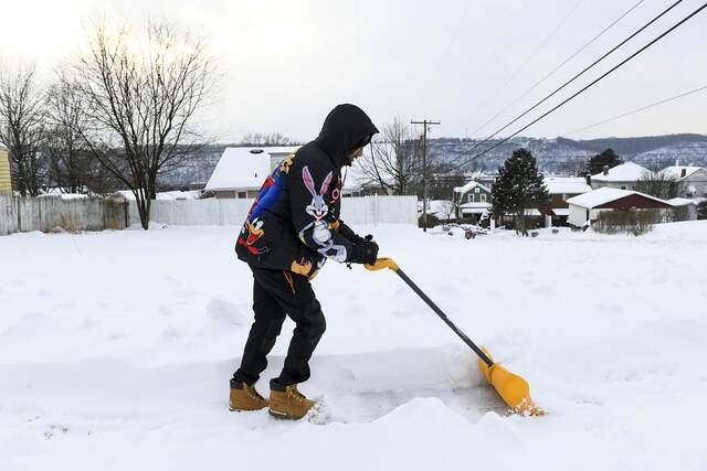 Slopes to shovels: Valley High ski club clears snow for safe bus stops