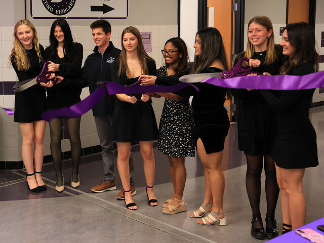 Slide 
													
													4