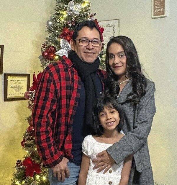 ICE operation in Oakmont leads to local father’s arrest