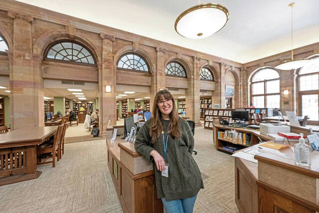 Slide 
													
													10