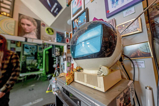 Slide 
													
													5