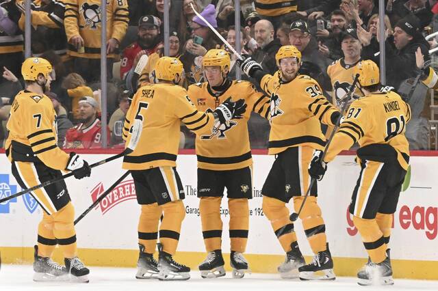 Penguins’ bottom-6 forwards driving offense