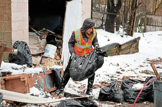 Slide 
													
													3