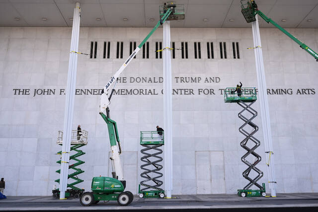 
			
				                                New signage, The Donald J. Trump and The John F. Kennedy Memorial Center For The Performing Arts, is unveiled on the Kennedy Center in Washington. (AP)

			
		