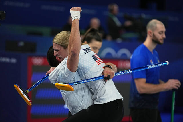 9256255_web1_ap26040697278609