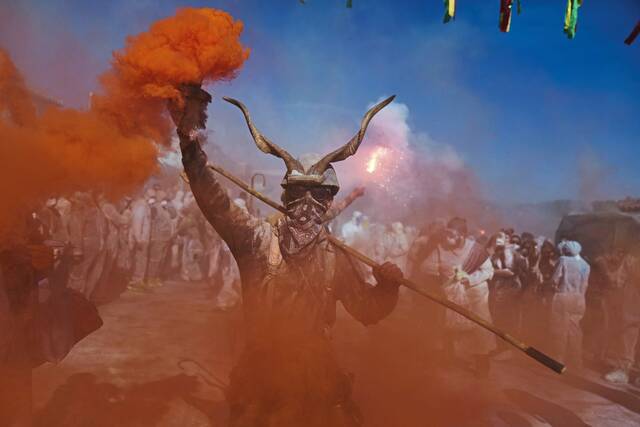 Slide 
													
													3