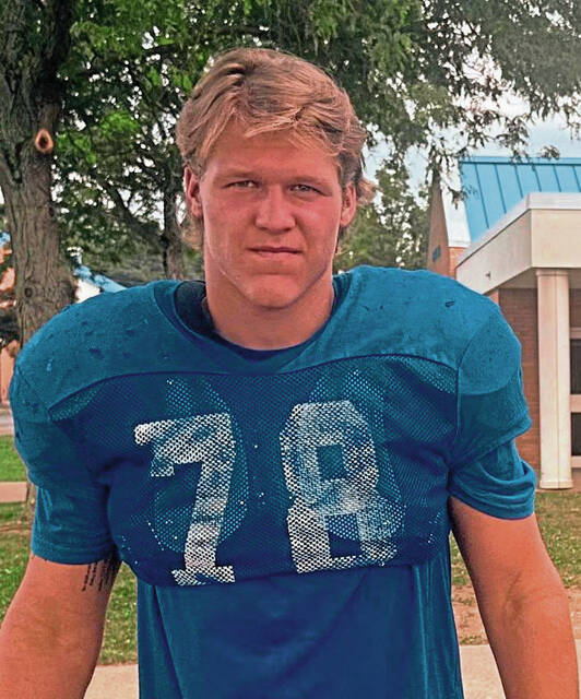 Derry lineman Dylan Pitzer commits to walk on at Pitt