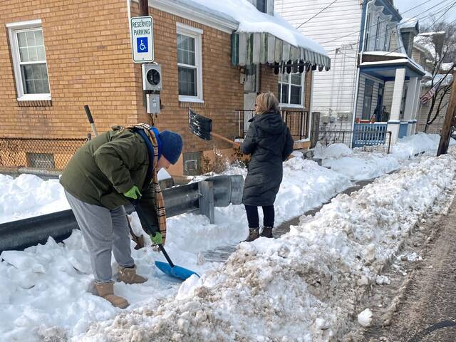 Slide 
													
													4