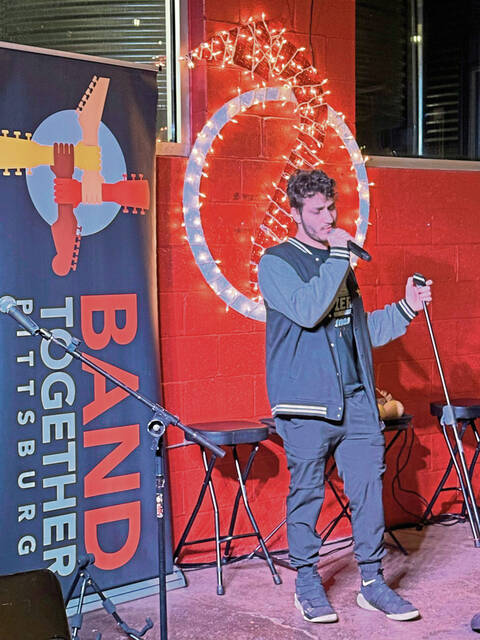 Slide 
													
													3