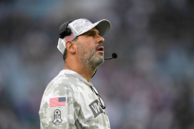 Offensive coordinator Brian Angelichio among 5 coaches hired by Steelers