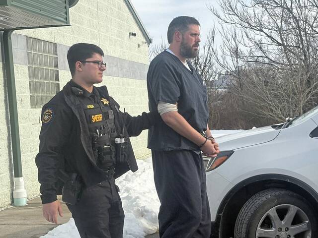 ‘You’re killing me’: Victim testifies in preliminary hearing for Crossroads Plaza shooting suspect