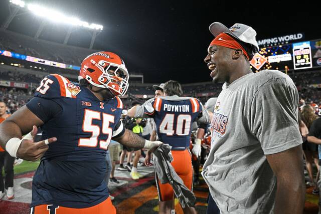 Defensive linemen Eliyt Nairne, Jeremiah Warren bring different kinds of experience to Pitt