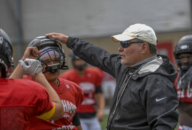 Fox Chapel Herald notebook: Former Foxes football coach picked for PSFCA Hall of Fame