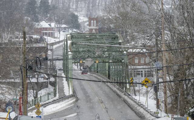 Slide 
													
													3