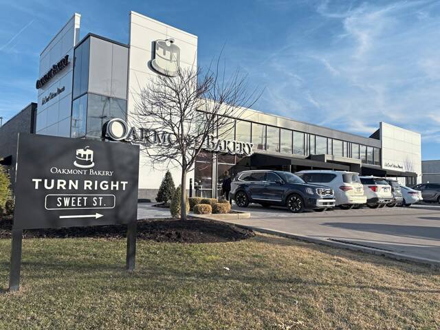 Oakmont Bakery harassed over ICE arrest