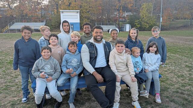Super Bowl ad features Cam Heyward, group of Boys & Girls Club of Western PA