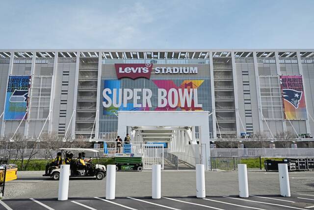 From doinks to Bad Bunny: The best novelty Super Bowl bets on the board