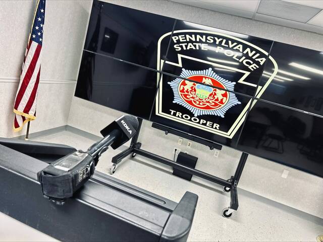 Man dies in wrong-way crash on Parkway West