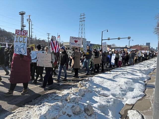 Summer Lee joins protestors calling for ICE to get out of Pittsburgh