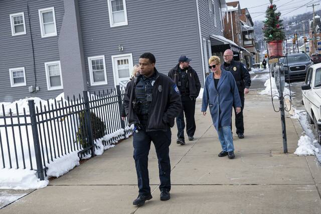 Slide 
													
													6