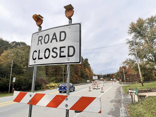 Landslide closes part of Route 28 southbound between the Hulton Bridge, Powers Run Road