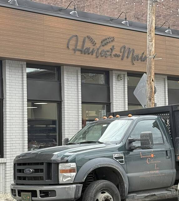 Slide 
													
													3