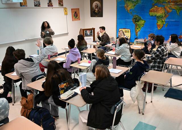 Rep. Lindsay Powell hosts 2nd ‘Ought to Be a Law’ competition at Shaler Area High School