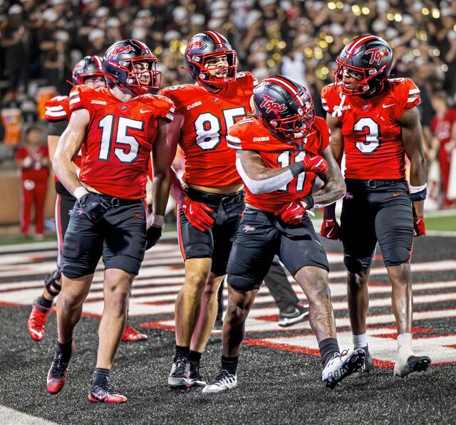 Pitt transfer RB La’Vell Wright looks to carve out role in backfield