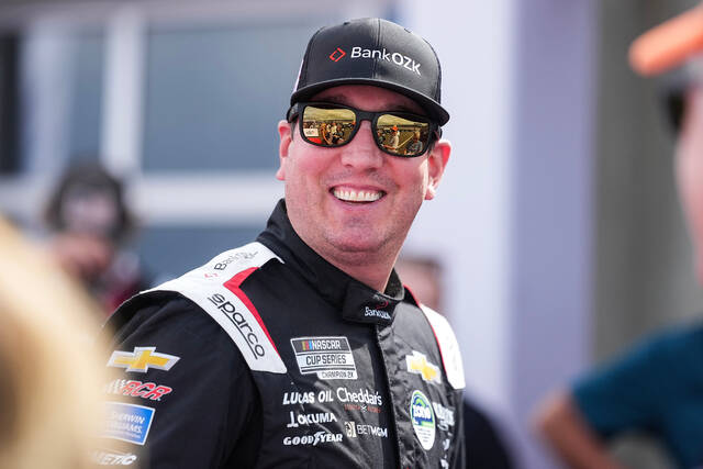 Kyle Busch grabs Daytona 500 pole, chasing a win that has eluded him for 20 starts