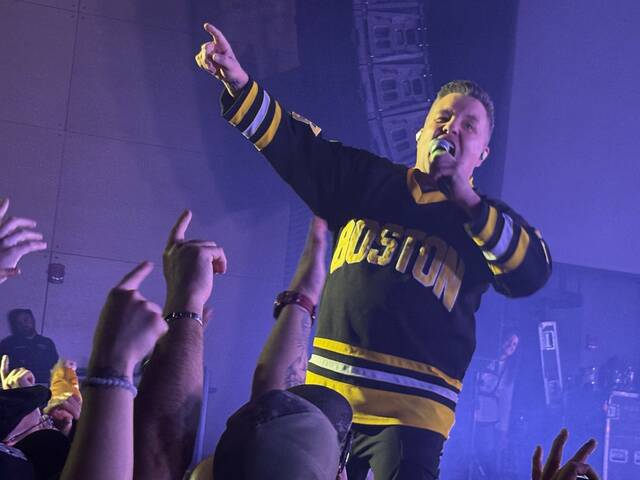 Dropkick Murphys celebrate 30 years with pulse-pounding show at Stage AE