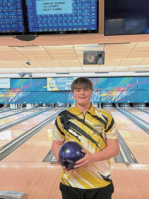 Joey Nix finds perfect touch — again — for Thomas Jefferson bowling