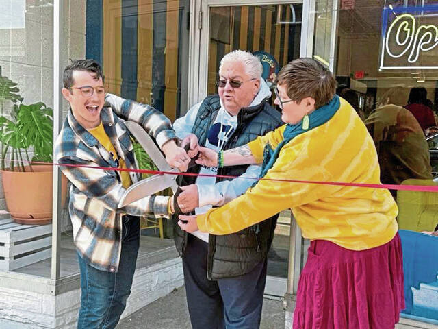 Slide 
													
													4