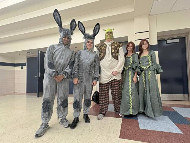 Slide 
													
													4