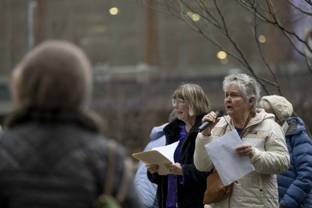 Slide 
													
													4