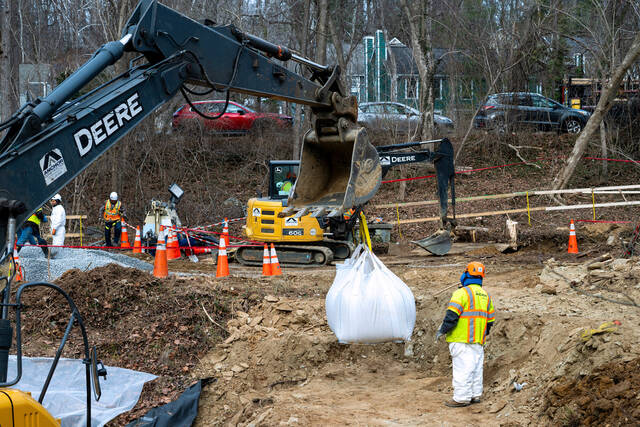D.C. mayor declares emergency, asks President Trump for help on sewage spill on the Potomac