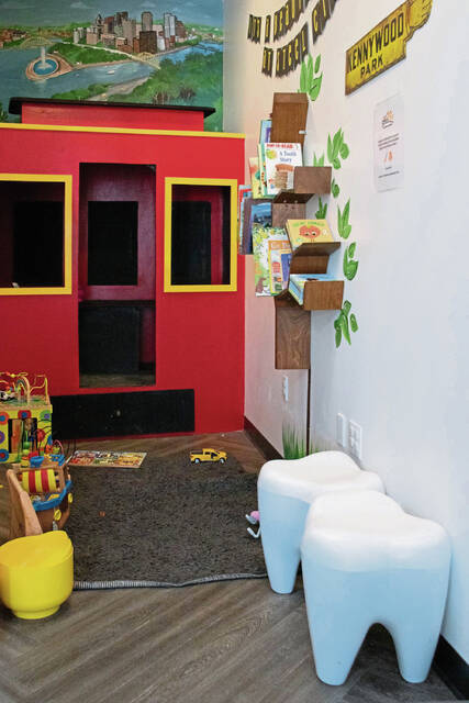 Slide 
													
													4