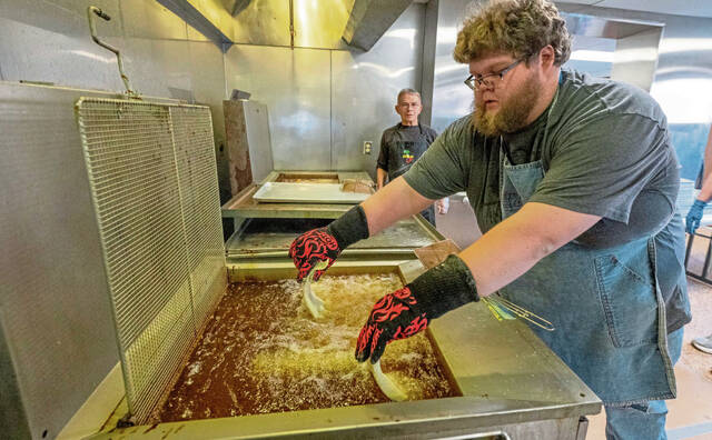 Slide 
													
													3