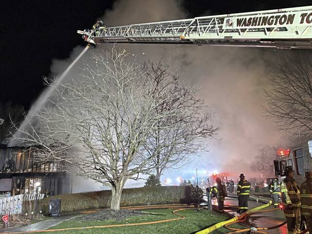 2 houses in Washington Township go up in flames