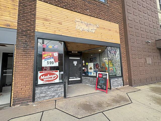 Tarentum police investigating burglary of borough market