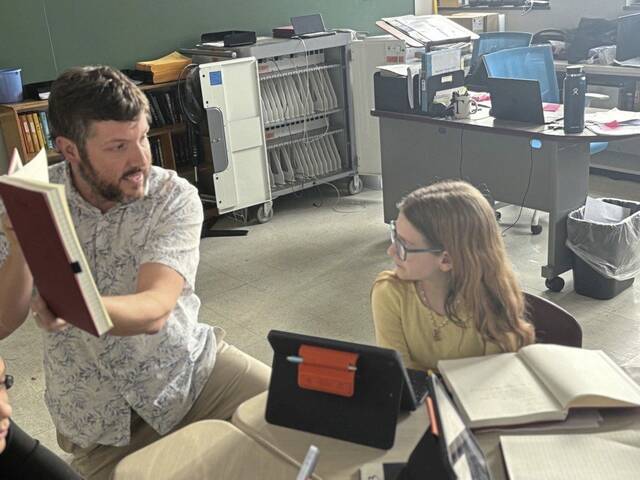 Slide 
													
													3