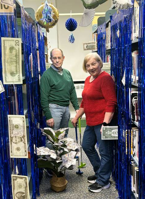 4th annual mini-golf fundraiser draws hundreds to Monroeville Public Library