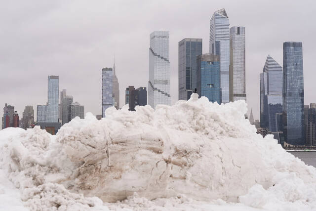 Northeast U.S. digs out from brutal snowstorm that disrupted flights and canceled school