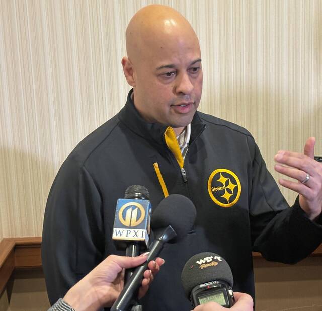 ‘We had a great experience with him’: Steelers GM Omar Khan open to another season with Aaron Rodgers at QB