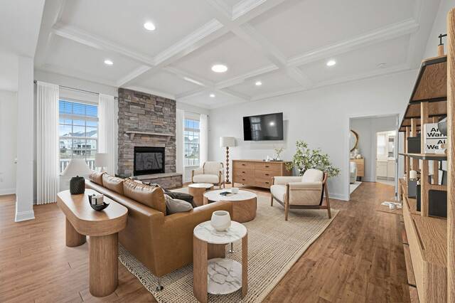 9319141_web1_ptr-steelerhouse-022726-4