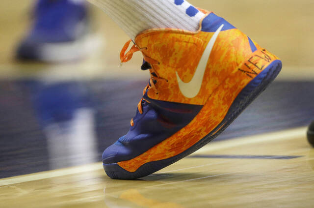 Slide 
													
													3