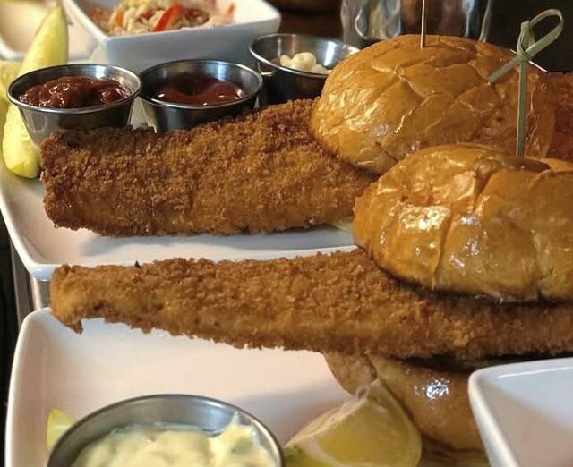 9337205_web1_vnd-fishside-022726-12