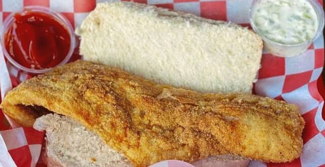 9337205_web1_vnd-fishside-022726-13