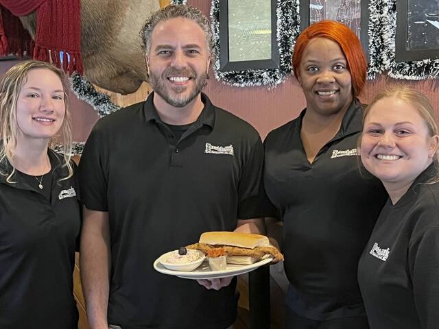 9337205_web1_vnd-fishside-022726-14