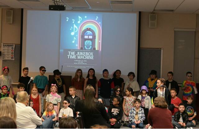North Hills School Board celebrates students’ talents with ‘Jukebox Time Machine,’ upcoming ‘Mamma Mia’ musical