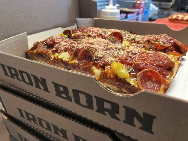 8896880_web1_ptr-ironbornpizza2-012321